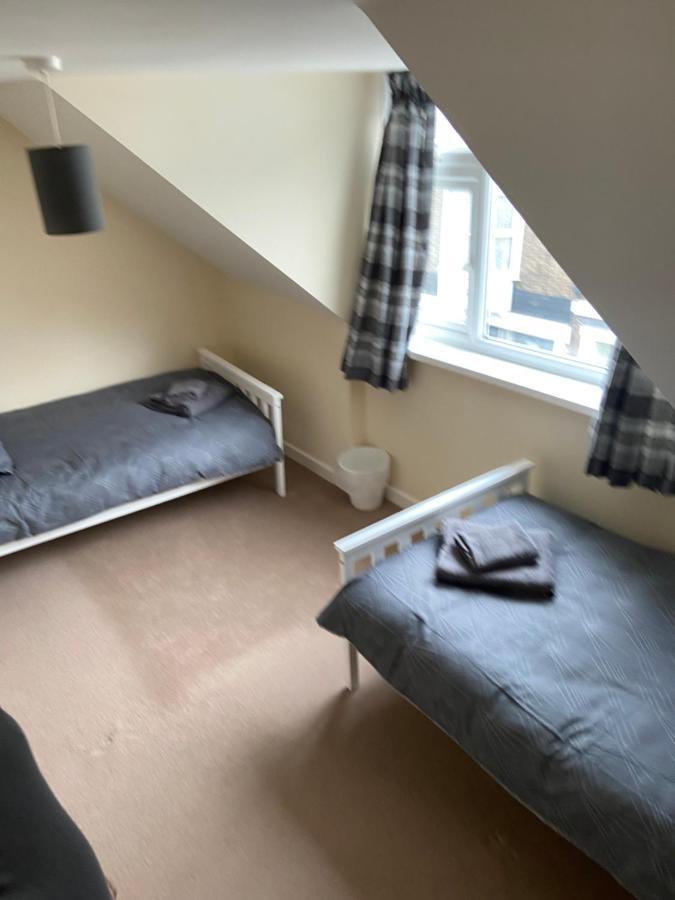 Cosy 3-Bedroom House, Stones Throw To Beach 웨이머스만 외부 사진