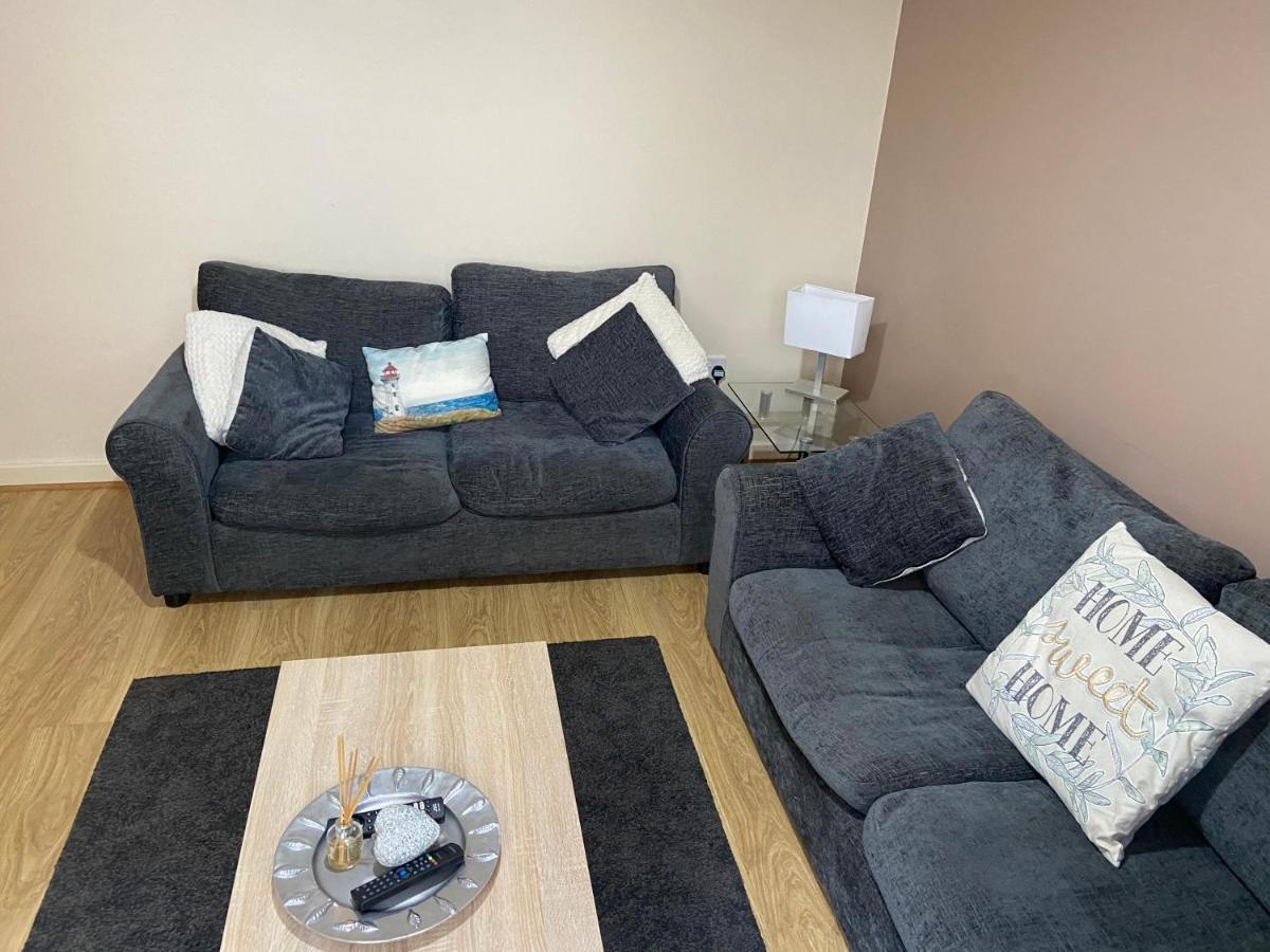 Cosy 3-Bedroom House, Stones Throw To Beach 웨이머스만 외부 사진